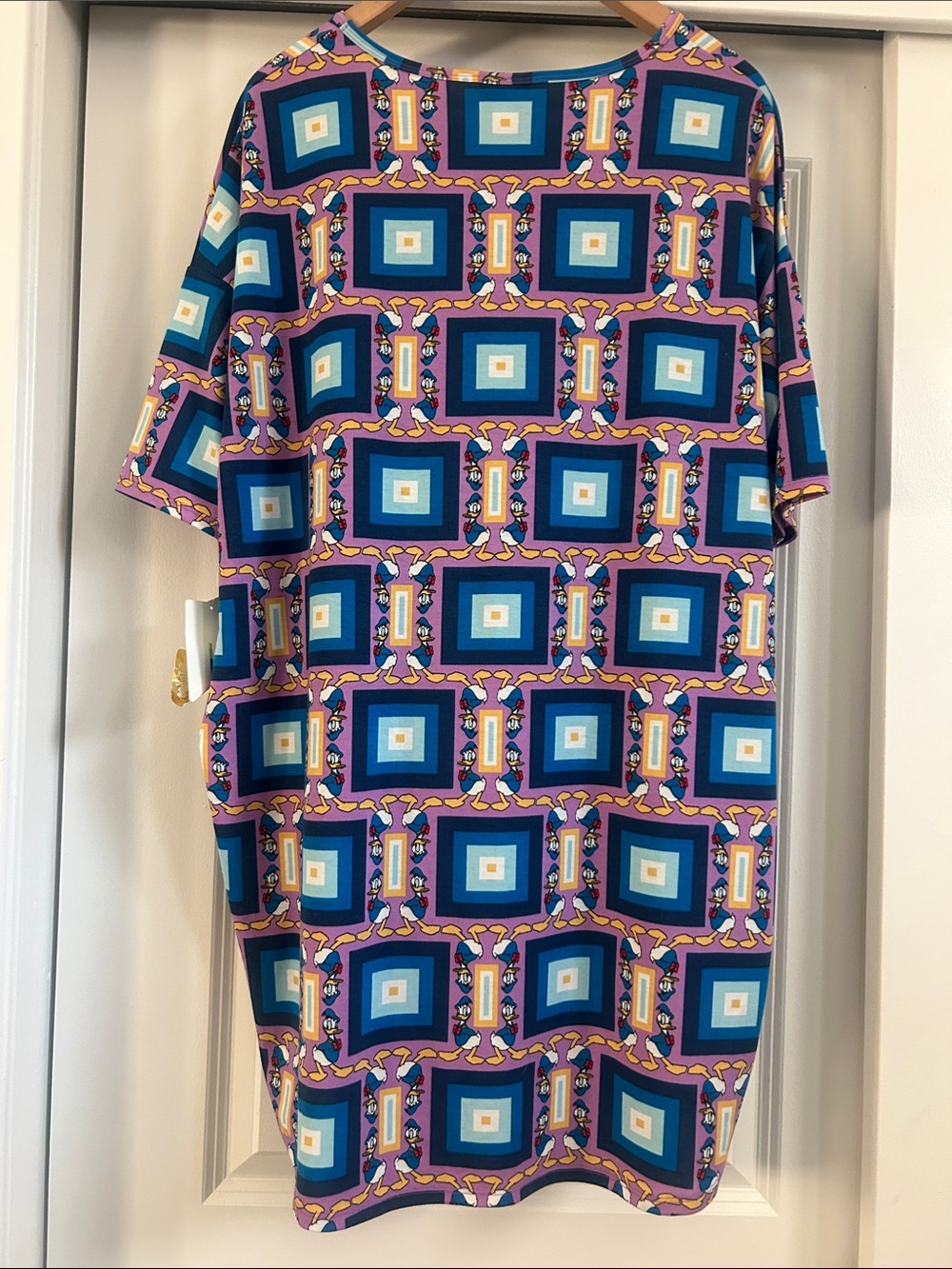 LuLaRoe Donald Duck - Picture 3 of 6